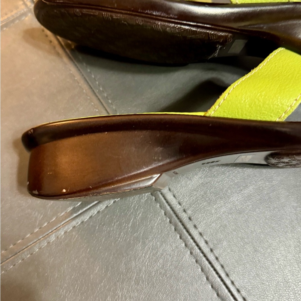 Women’s Lime Green Sandals Italian Shoemakers Size 10 - Picture 7 of 14